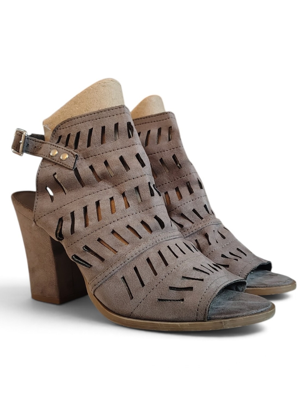 Christian Siriano Womens 8.5 Suede Peep Toe Cutout Slingback Chunky Heel Sandals